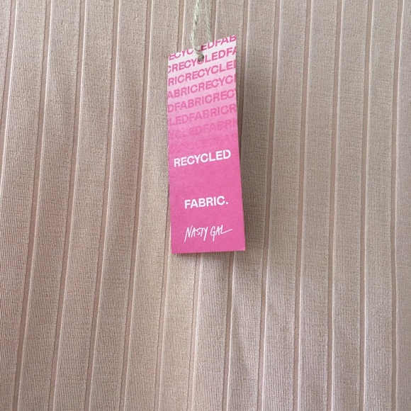 Nasty Gal beige sets - Picture 2 of 6